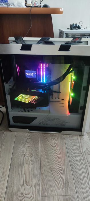 Игровой компьютер Asus (системный блок)