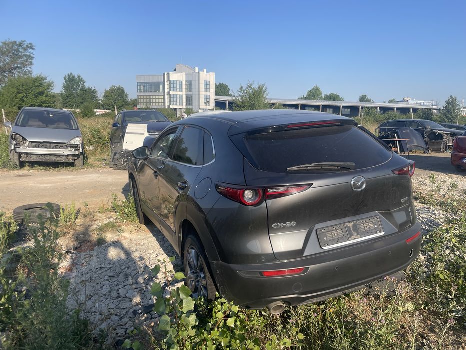 Mazda cx-30 на части