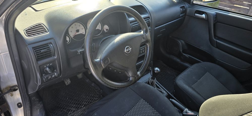Opel astra  G-CC 1.7 DTI