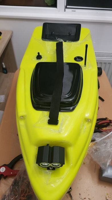 Reparatii si piese pentru navomodele /bărcute pentru plantat