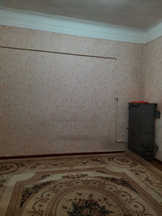 Продаётся квартира в центре Чирчика