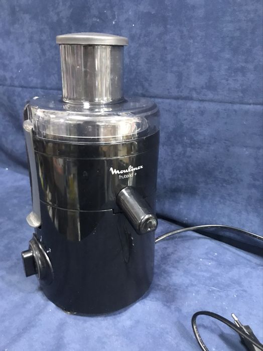 Сокоизстисквачка Moulinex Frutelia Plus