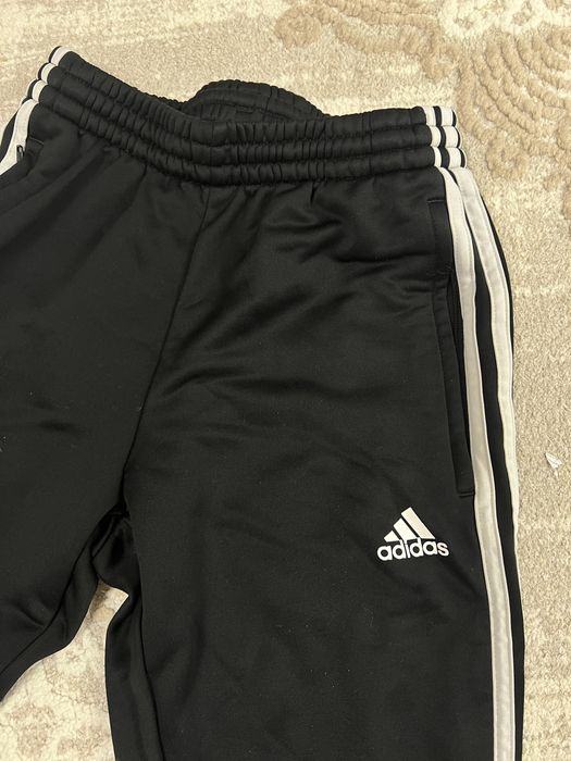 Pantaloni adidas