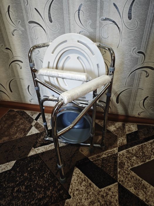 Кресло туалет переносное