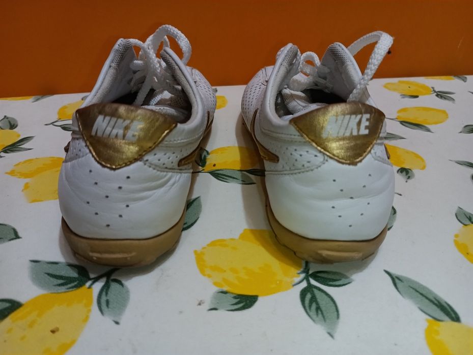 Nike кожени N 38 - 18 лв
