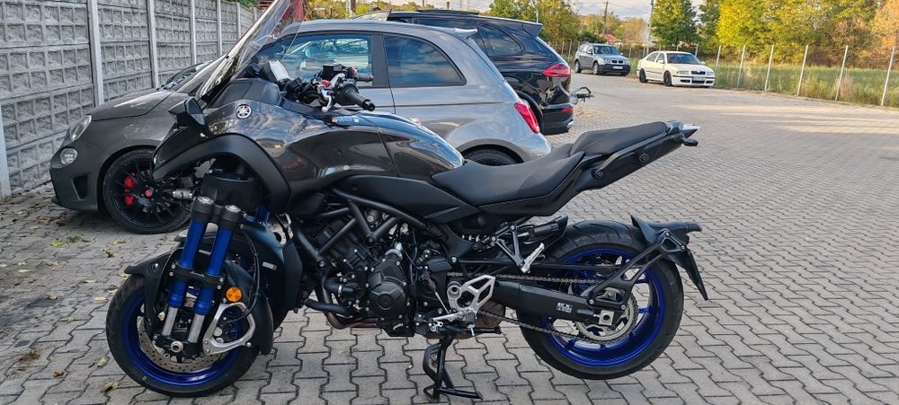 Yamaha Niken 5700Km