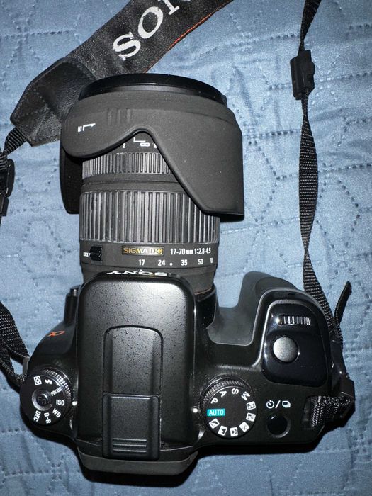 Фотоапарат Sony DSLR-A100