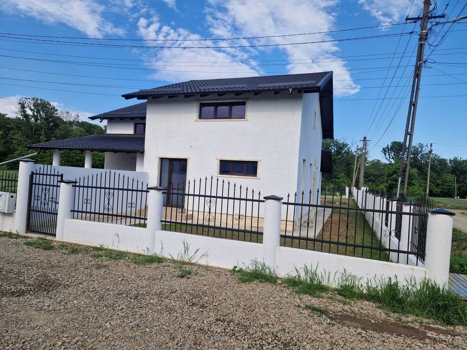 Casa de vanzare Valea Calugareasca Darvari