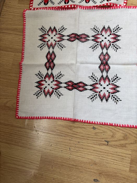 Vand articole de artizanat