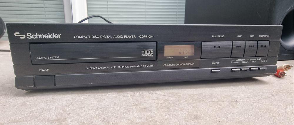 CD плейър Schneider CDP 7100