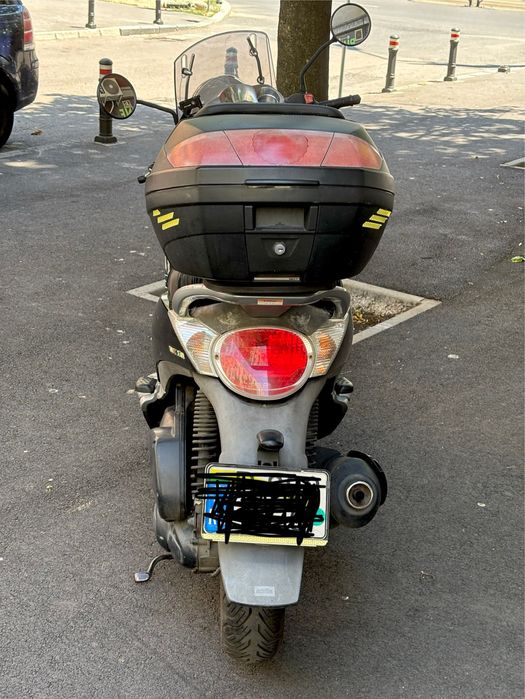 Aprilia Scarabeo 250