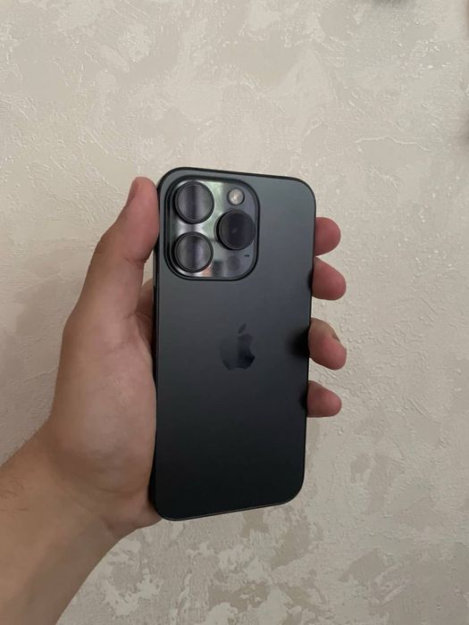 Iphone 15 pro 256 в идеале