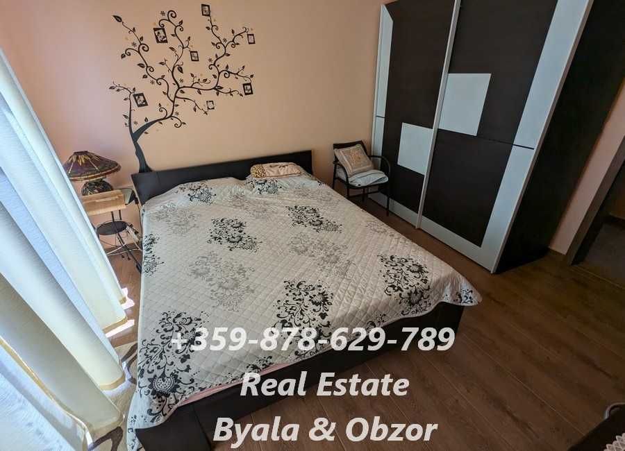 Продава се Тристаен апартамент в Бяла - 100 кв.м за 595 €/кв.м - Снимка #10