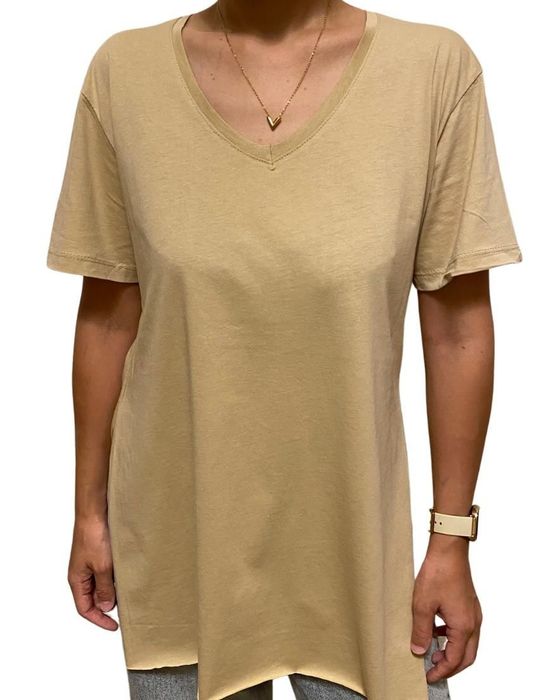 Женские футболки