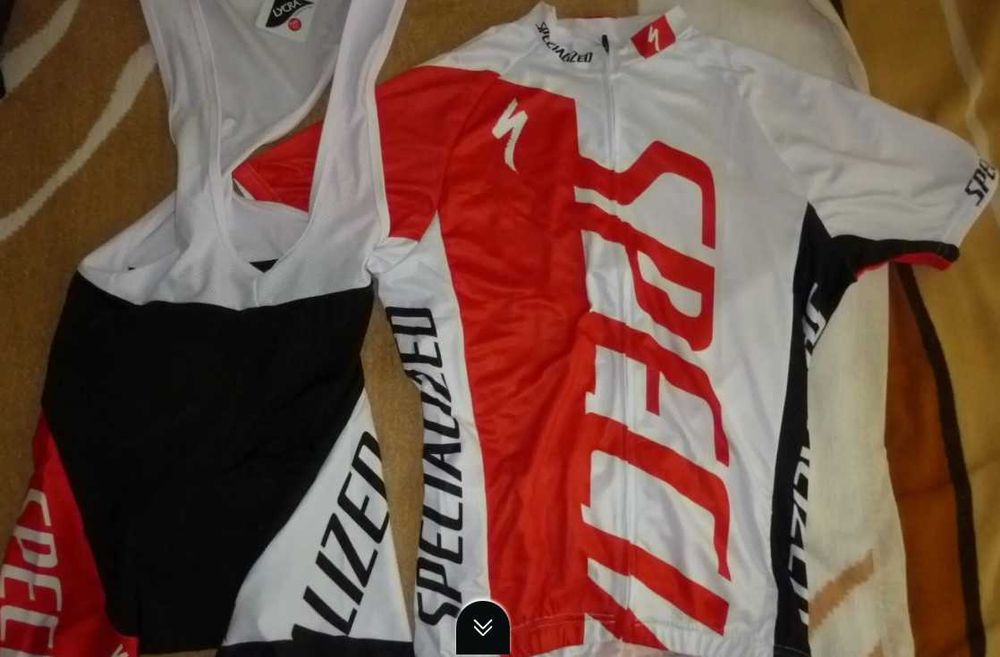 Echipament ciclism Specialized rosu / negru 2025 set pantaloni tricou
