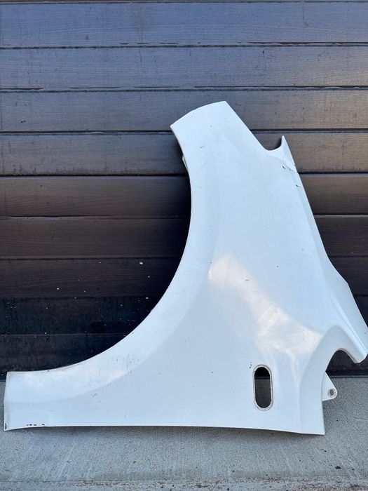 Grila bara fata aripi Volkswagen UP 2014