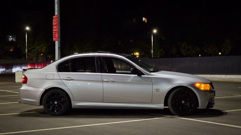 BMW E90 335xi LCI