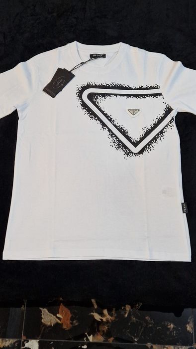 Tricou Nou Cu Eticheta