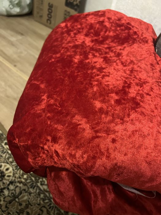 Плюш красный материал