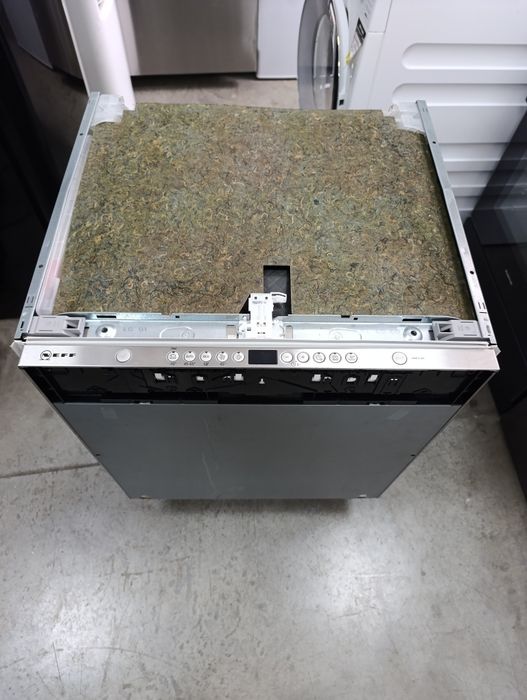 Съдомиялна машина NEFF  60см внос