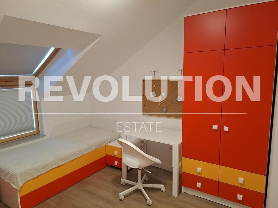 Дава се под наем Четиристаен апартамент в Пловдив, Мараша - 120 кв.м за 550 € - Снимка #7