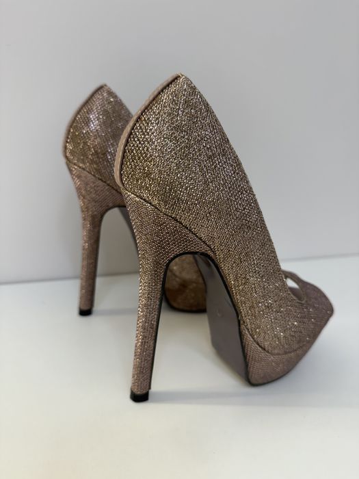 Туфли стрипы хилсты блестящие