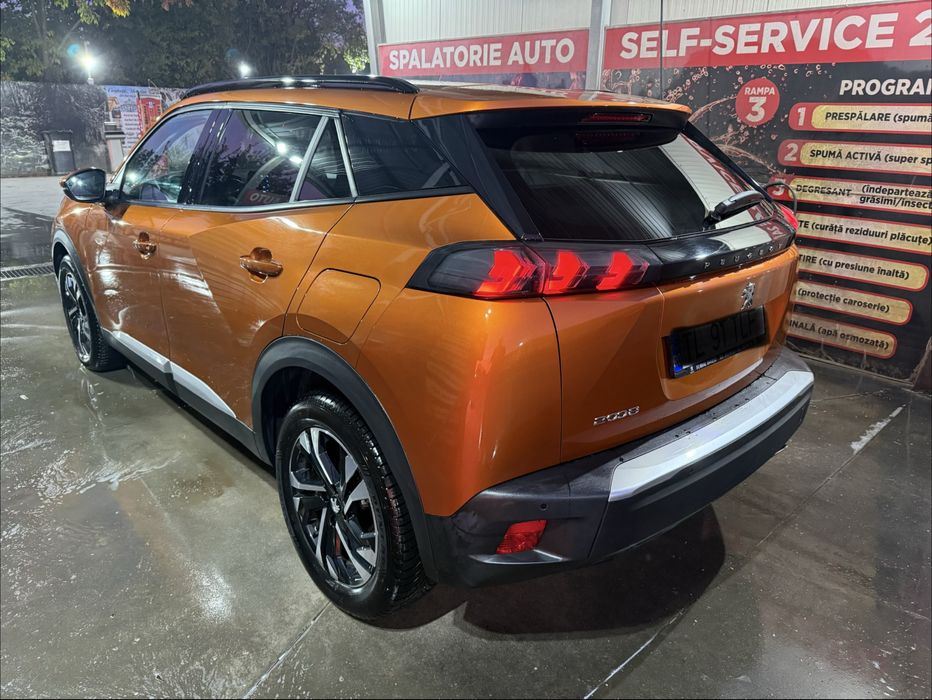 PEUGEOT 2008 2021 — imagine 3