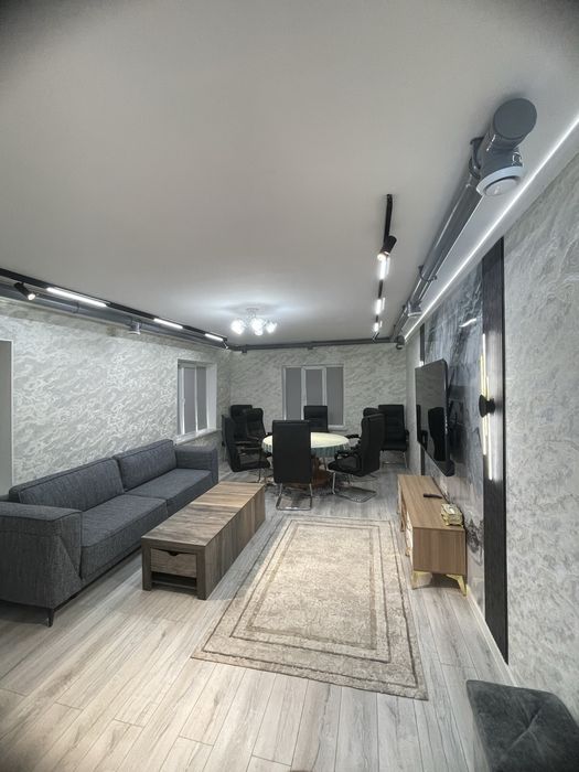 Дача котедж по суточна в городе