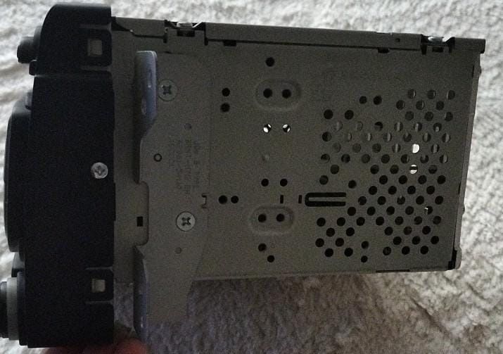 Продам автомагнитолу