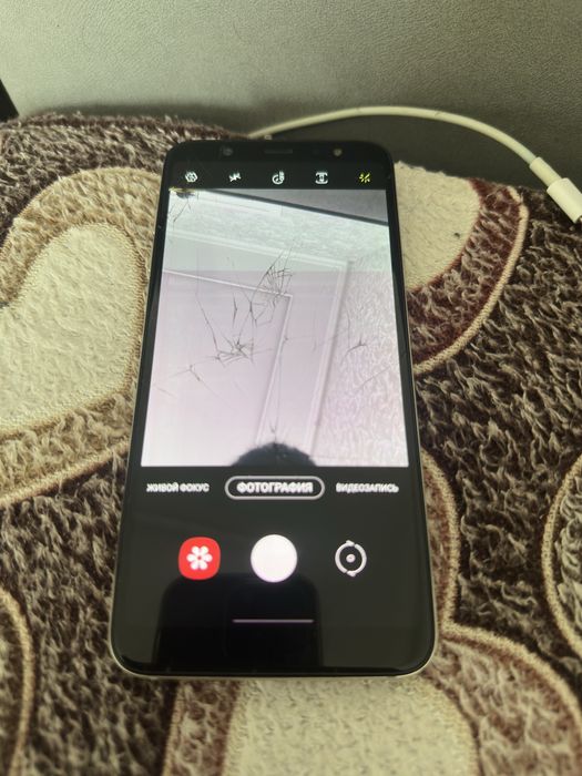 Samsung a6+ продаеться