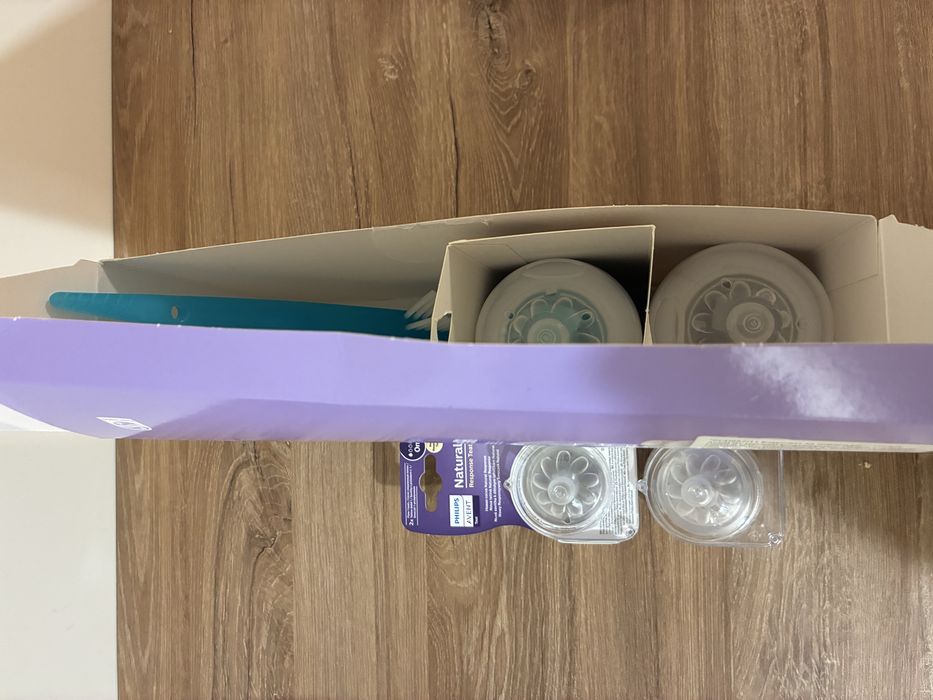 Комплект Philips Natural Resp. 2 бр. Шишета 260 мл + 2 чифта биберони