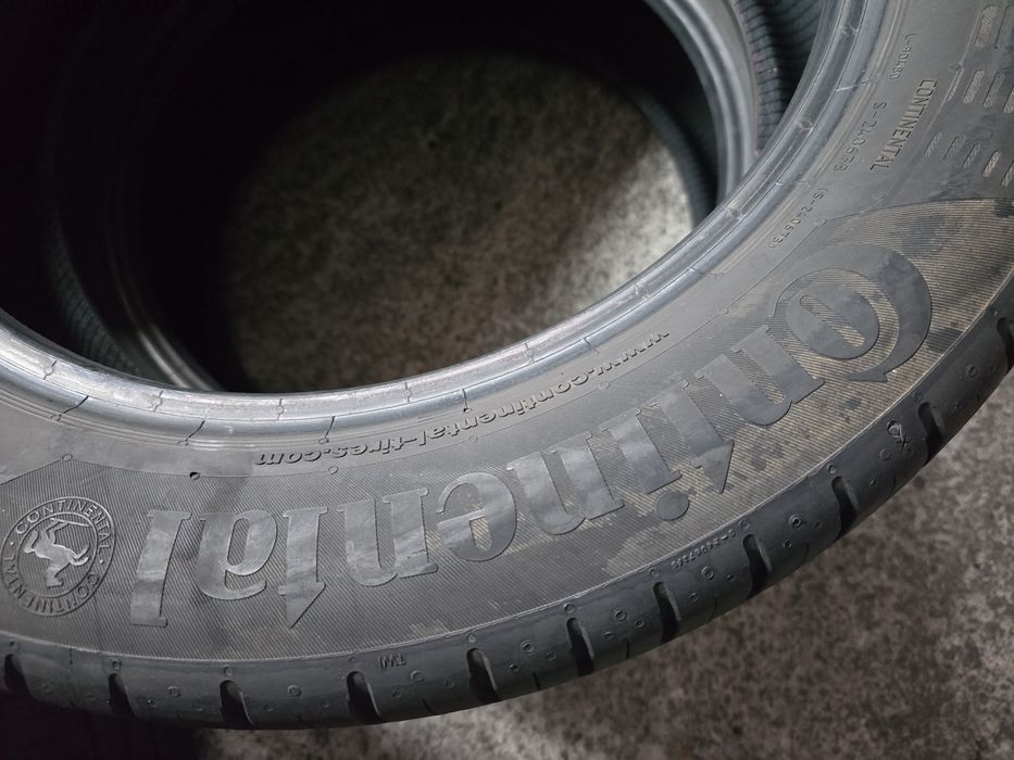 Continental 215/55 R17 94V vară