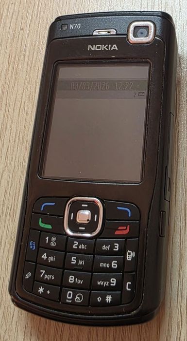 Nokia N70 cu încărcător-2 bucăți