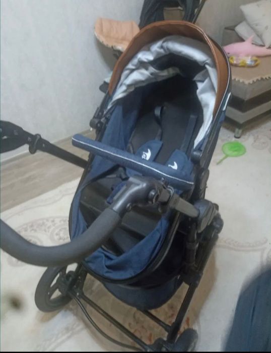 Продам коляску трансформер