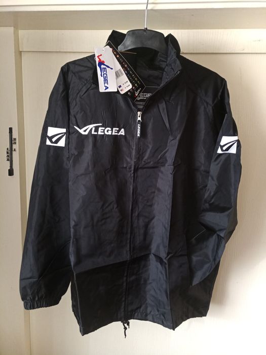 Ветровка нова М L XL