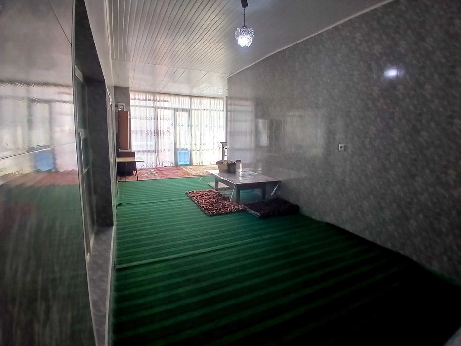 Шинамгига ховлича сотилади арзон нархда