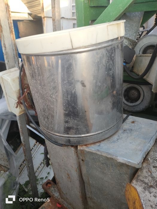 Продам аппарат для чистки картофеля