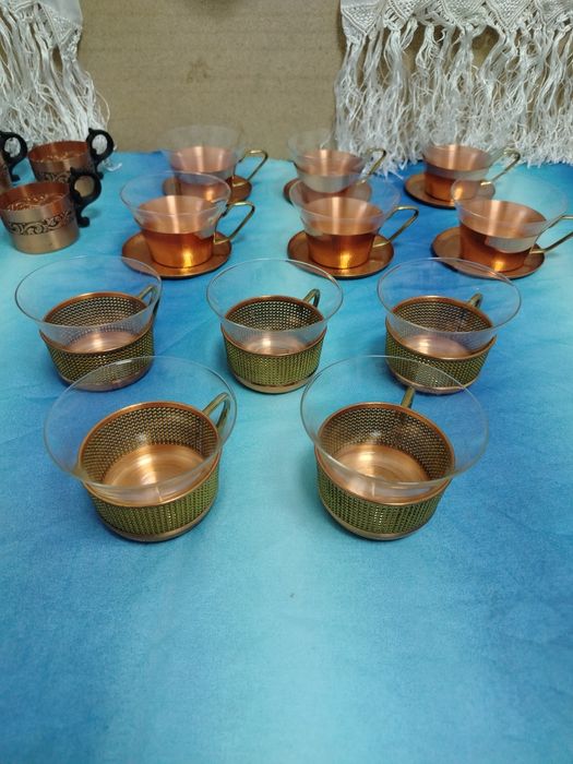 Медни сервизи и постакани