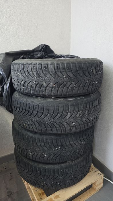 Set roti iarna 205/60 R16