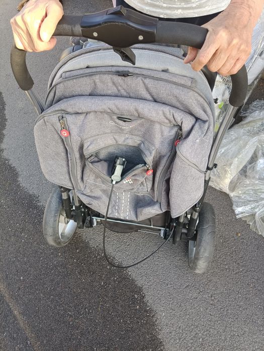 каляска в хорошем состоянии