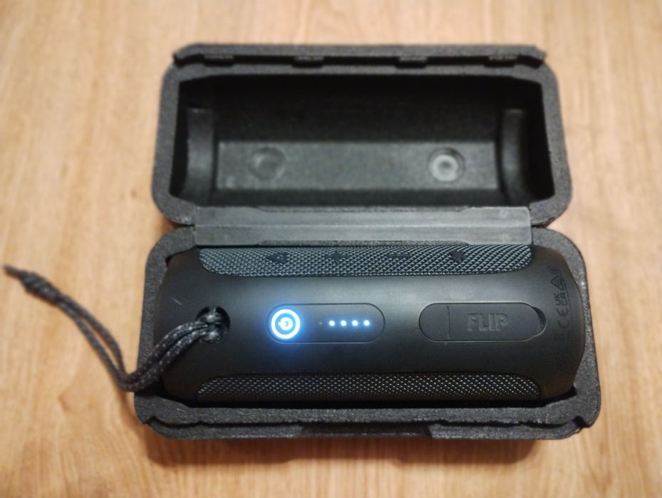 JBL Flip Essential 2 оригинална  запазена
