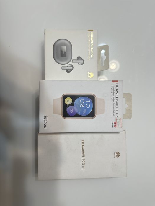 Продам Huawei p20lite