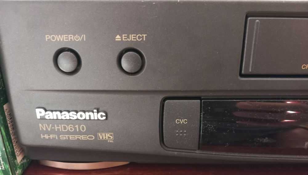 Panasonic NV-HD 610