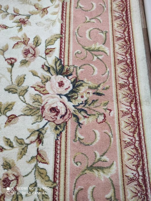 Ковер б/у в хорошем состоянии