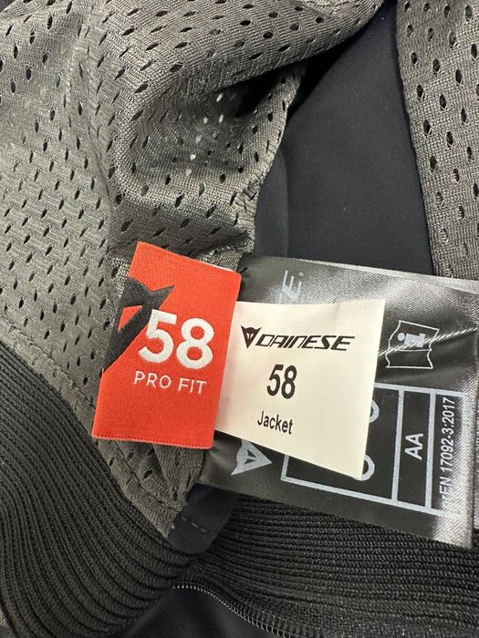 Кожен екип DAINESE