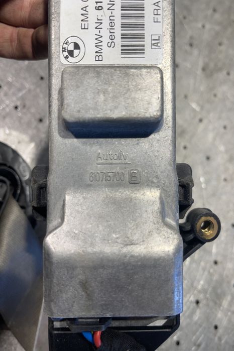 Centura siguranta fata dreapta 609 3340 00D BMW Seria 7 F01/F02