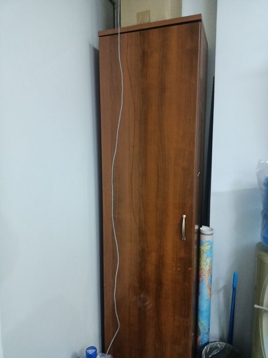 Офисная мебель  шкафы