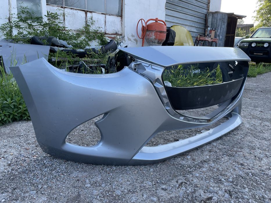 Предна броня за Мазда 2 Mazda 2  2014-2020г 2бр