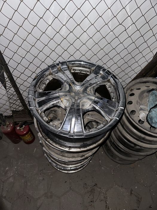 Продам диски отличное состояние