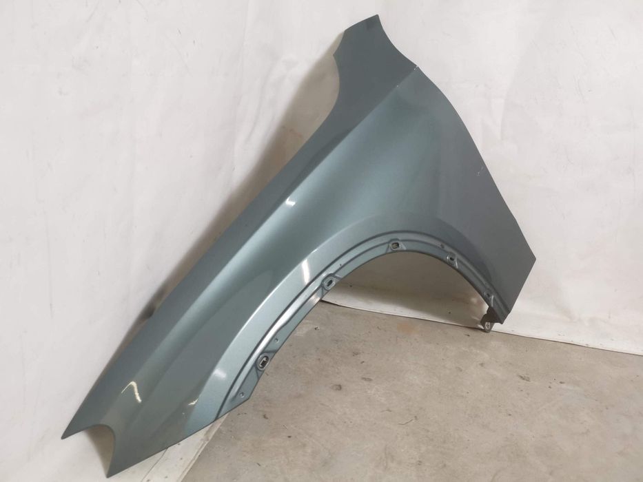 Ляво предно крило Мерцедес-Бенц ГЛЦ / Mercedes-Benz GLC 254 Оригинално